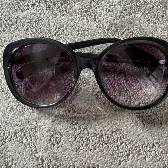 Diane Von Furstenberg Alice DVF647S Oversized Sunglasses. Gradient Black. main image 9